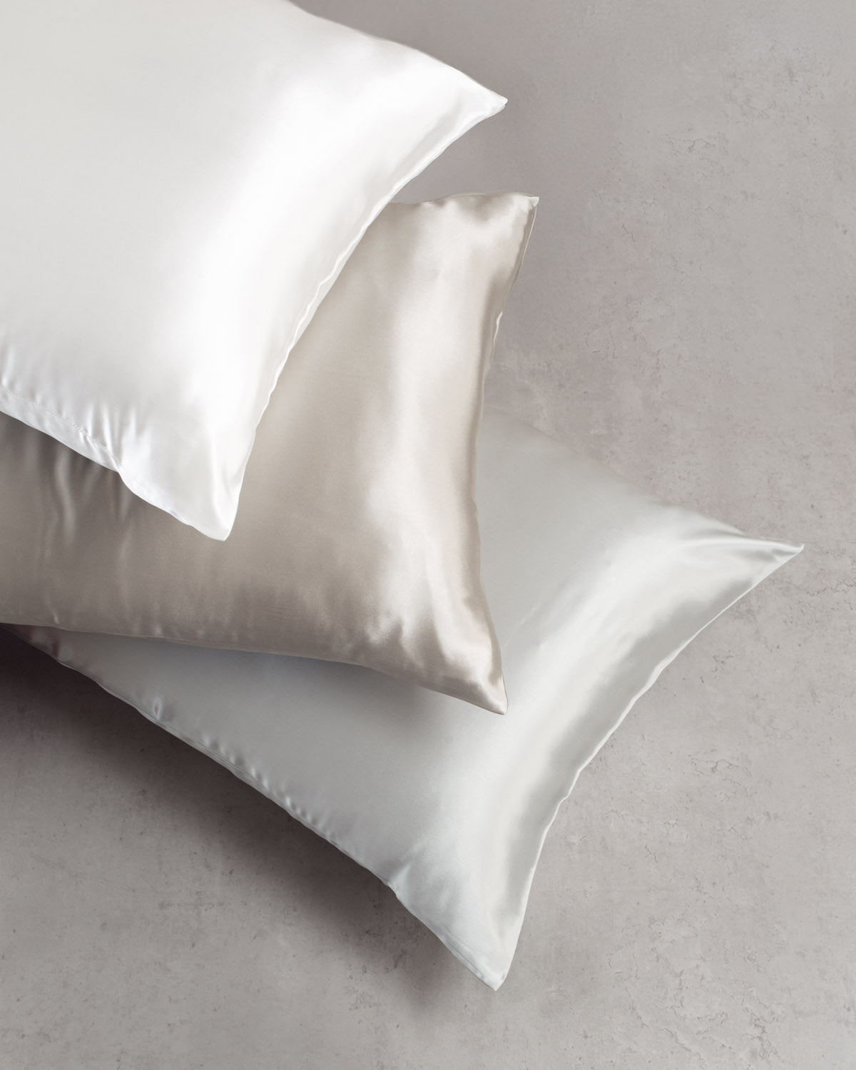 SILK SLEEP - Μπεζ ΜΕΤΑΞΩΤΗ Μαξιλαροθήκη από την εταιρεία Rythmos Home