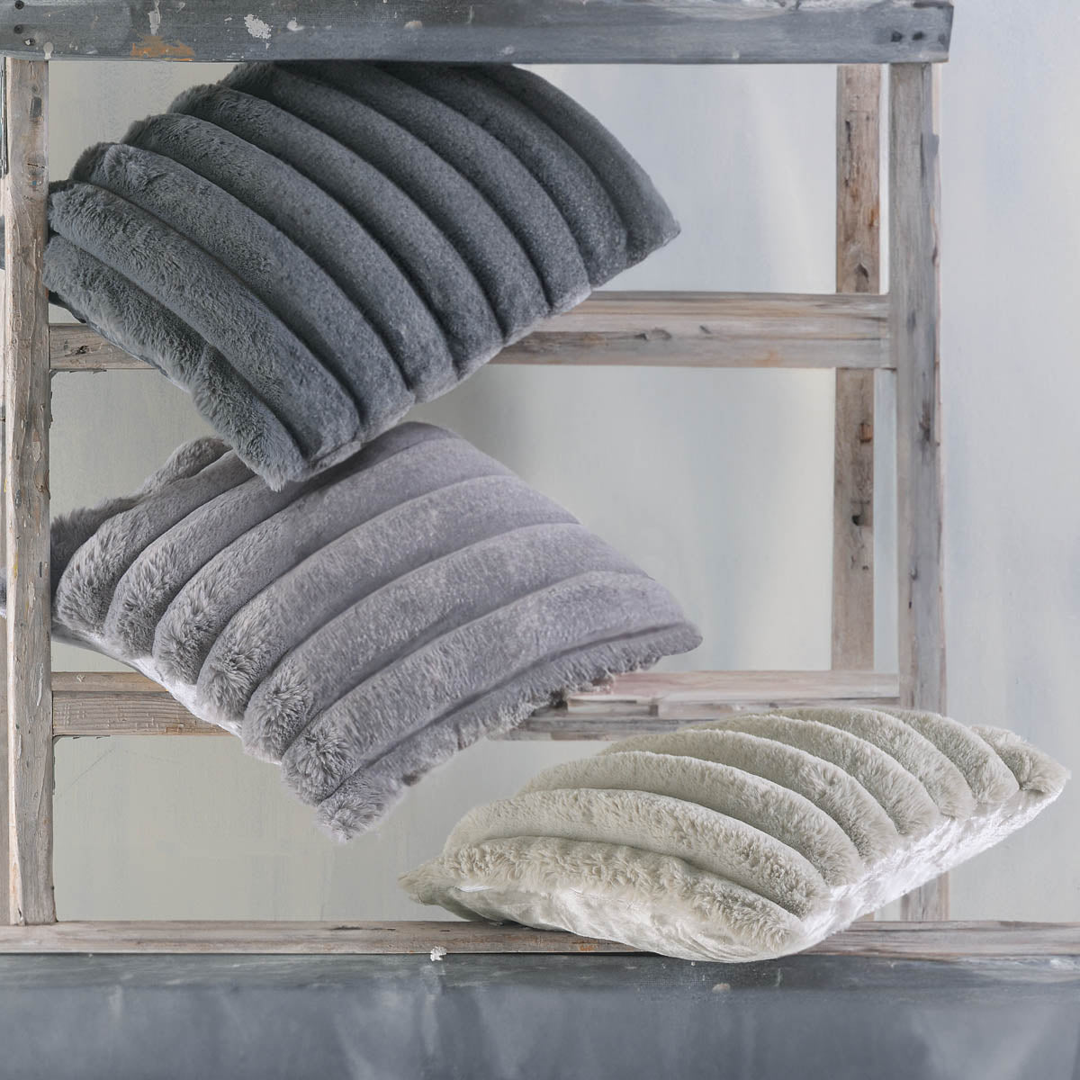 TRINITY Γκρι - ΠΑΙΔΙΚΟ Κουβερτοπάπλωμα από την εταιρεία Rythmos Home